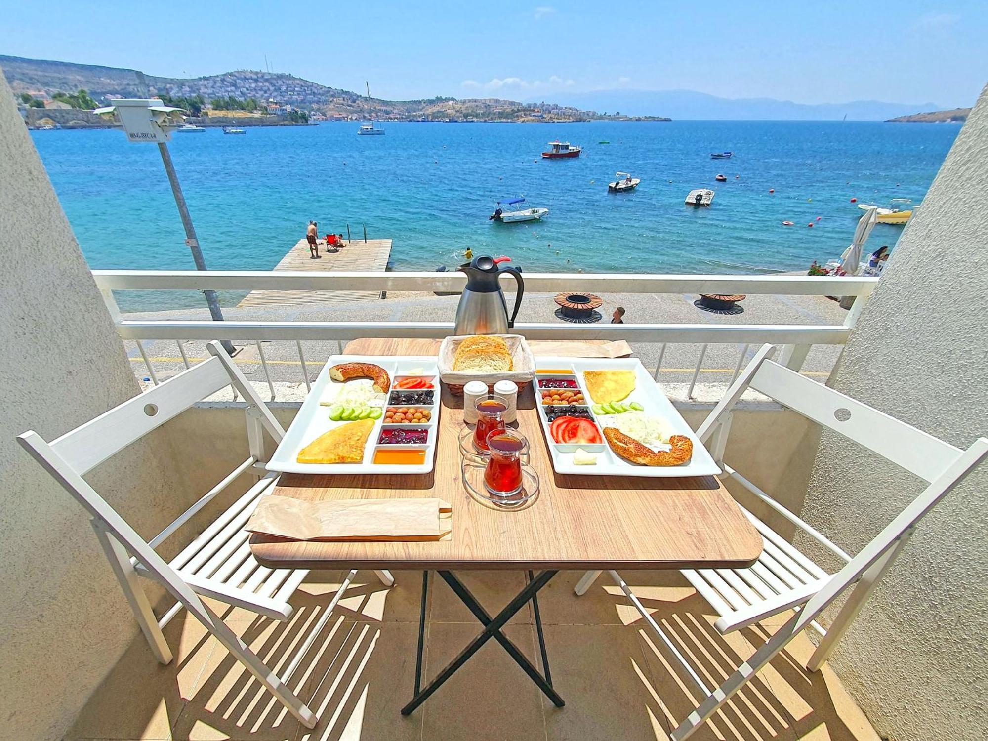 Midilli Konak Foca Exterior photo